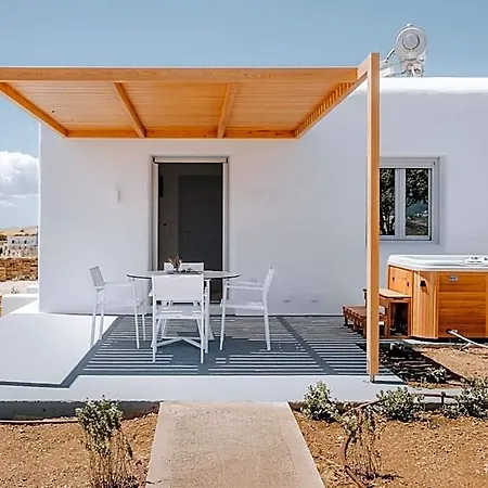 Hotel Xerolithos Natural Living Naxos City